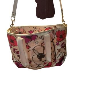 Coach vintage Flower poppy EUC